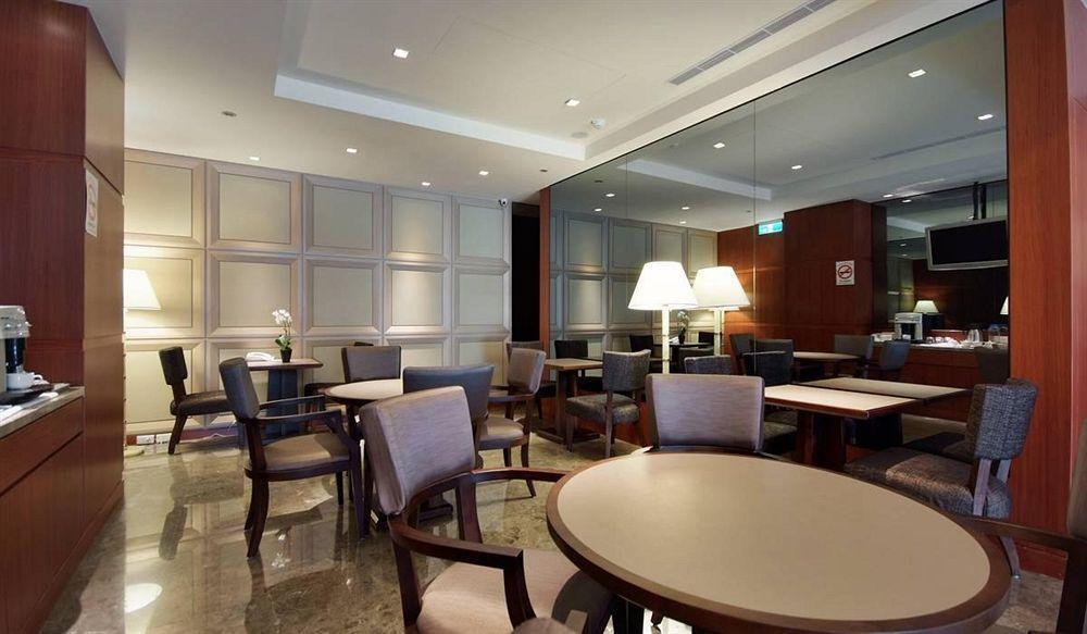 Tokyo International Hotel Tajpej Buitenkant foto